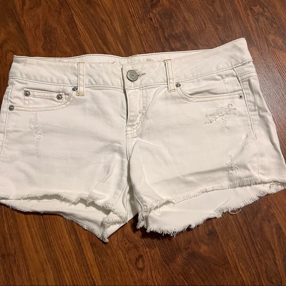 White AE Cutoff Shorts - Picture 1 of 4